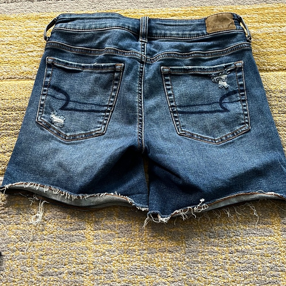 Women’s, AEO, midi, size 2, never worn, Jean shorts